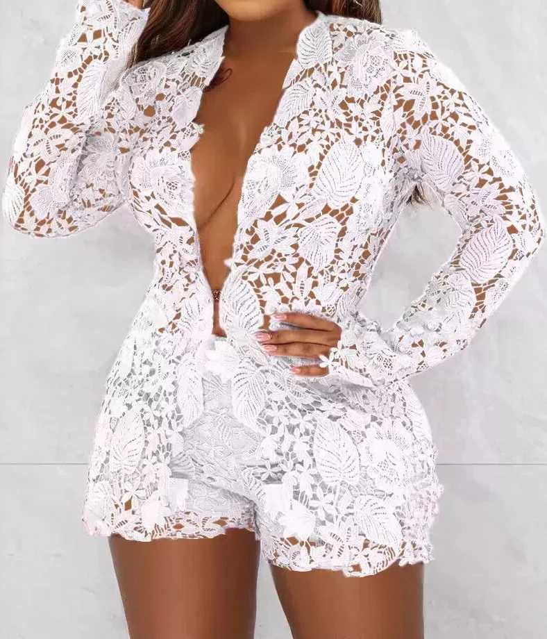 Women's Two Piece Pants Temperament Two Piece Set Women Outfit Sexy Elegant Night Out Long Slve Guipure Lace Top Fashion Shorts Set 2024 Summer Y