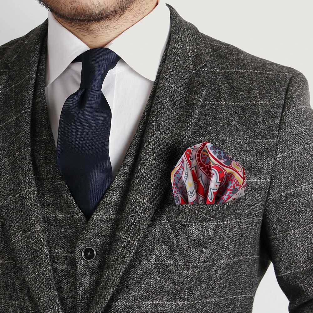 Tailor Smith New Designer Pocket Square Handkerchief Houndstooth Floral Paisley Strip Printing Soft Handkerchief Men Chest Towel W241213