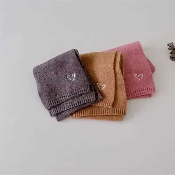 Scarves Wraps Korean Girls Fashion Childrens All-match Solid Knitted Wool Scarf Candy Color Autumn Winter Boys Baby Warm Embroidery Scarfs H241213