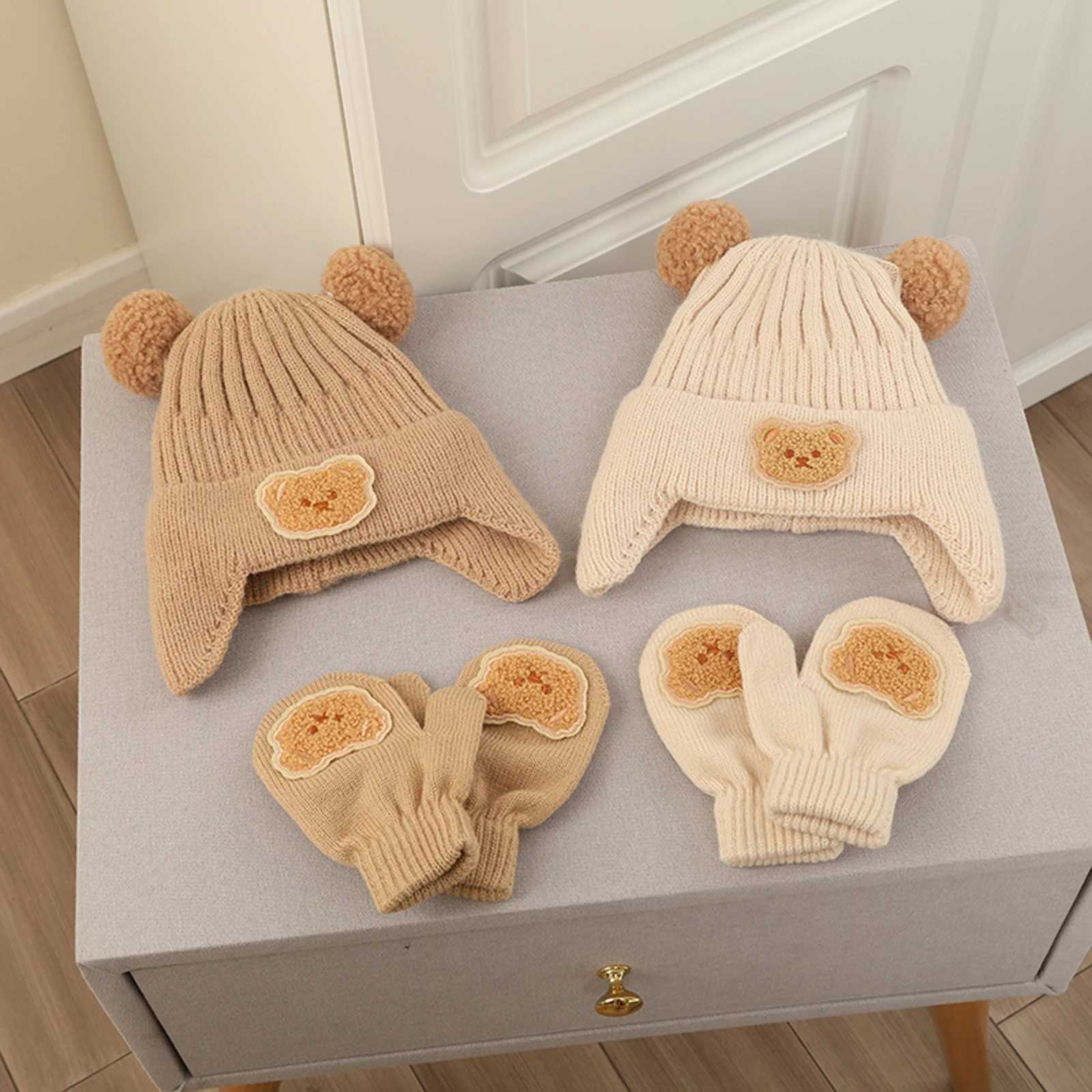 Cute Bear Pompom Baby Hats Gloves Set Winter Knit Beanie and Mittens for Girls Boy Crochet Weather Caps Baby AccessoriesXJ241213