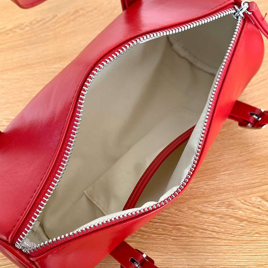2025 fashion new Korean version ins handheld cylindrical niche trend single shoulder bag, women's commuting simple armpit bag