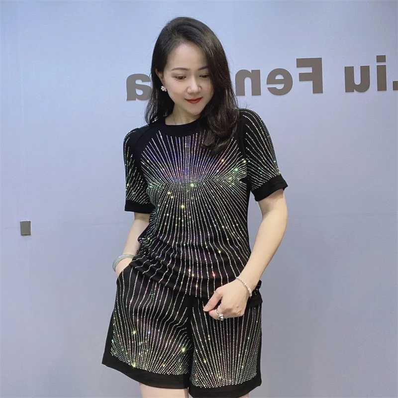 Women's Two Piece Pants 2PCS Glitter Summer Short Sets Women Clothes Casual Black Suit Fashion Diamonds Elastic Waist Hot Shorts Y241213SKEK