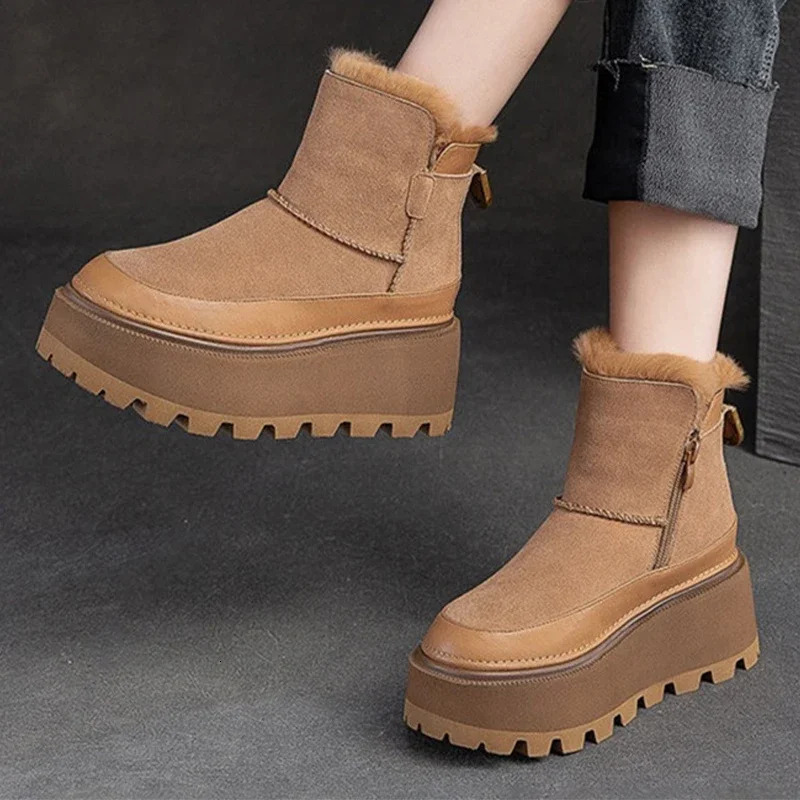 New Thick soled Snow Leather Women's High Heels Ankle Shoes 2025 Winter Designer Suede Short Fur Boots Casual Shoes