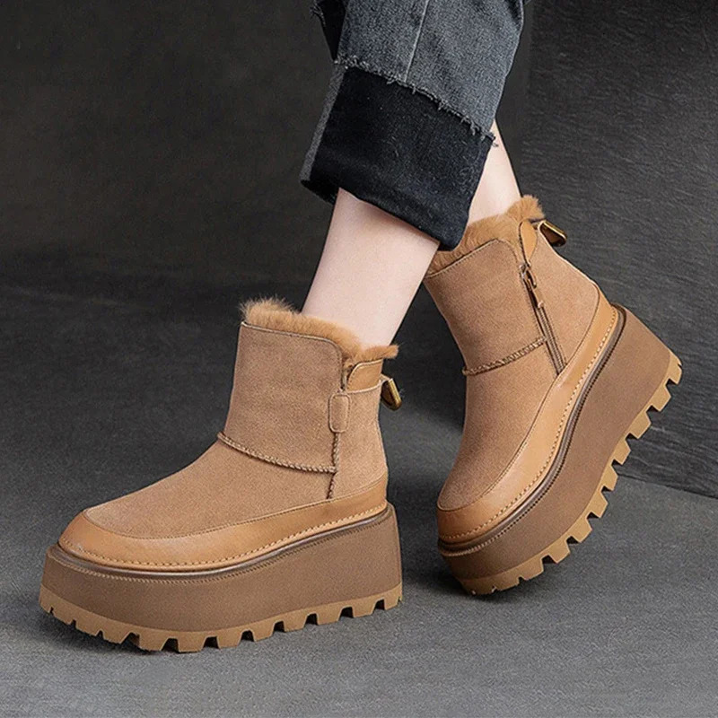 New Thick soled Snow Leather Women's High Heels Ankle Shoes 2025 Winter Designer Suede Short Fur Boots Casual Shoes
