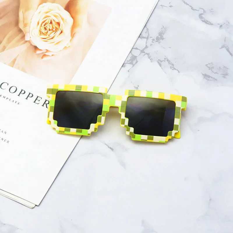 Sunglasses Kids Sunglasses Funny Sun Glasses Cosplay Action Game Toy Square Glasses Pixel Mosaic Thug Life Eyewear Childrens Gift H241213