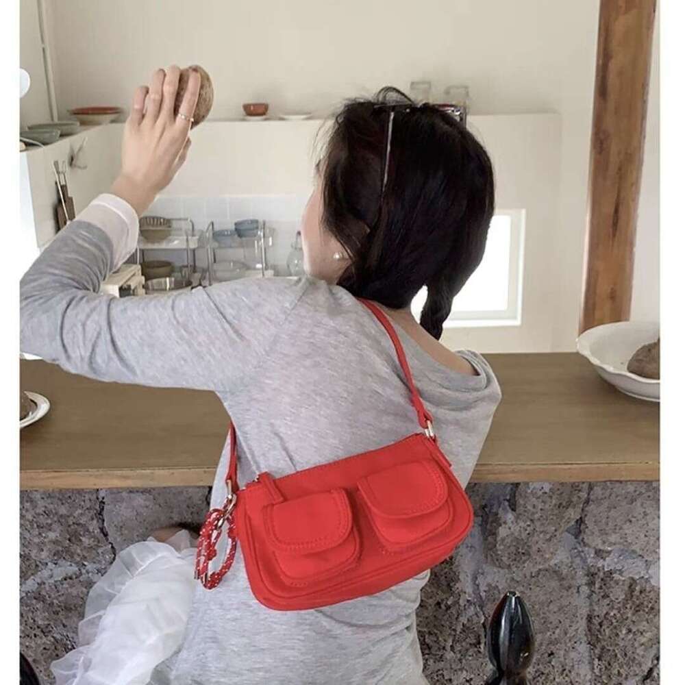 and Meat Chen Whiterm Korean Ins New Design Sense Multi Pocket Nylon Single Shoulder Underarm Bag Versatile Handbag
