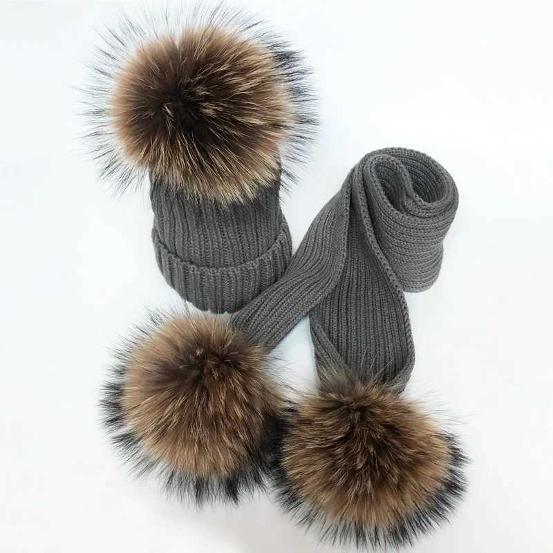 2021 Real Raccoon Fur Pompon Winter Hat Skullies Girl Pom Beanie Warm Knitted Bobble Fur Pompom Hat and Scarf Set ChildrenXJ241213