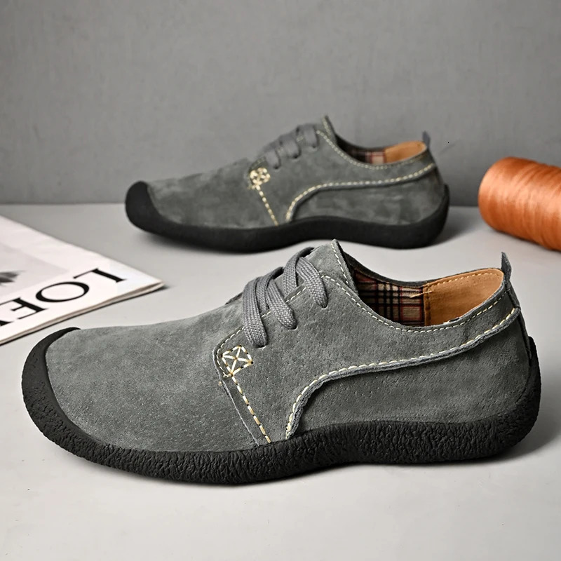 Suede Leather Men Casual Shoes Fashion Male Hiking Shoes Trendy Sneakers Mens Comfortable Treking Footwear Trainers 241213