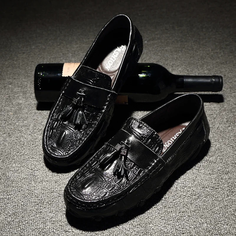 Mens Loafers Casual Shoes For Men Moccasins Leather Slip On Boat Shoes Handmade Driving Shoes Male Style 241206