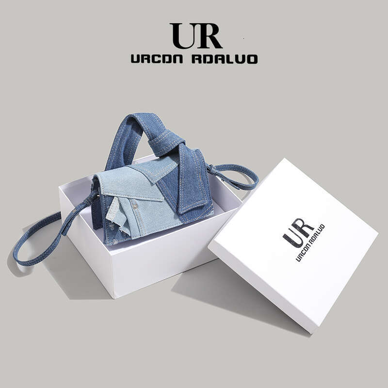 UR Simple Denim Small Square for Women 2023 New Style Trendy High end Versatile Fashion Single shoulder Women's Bag