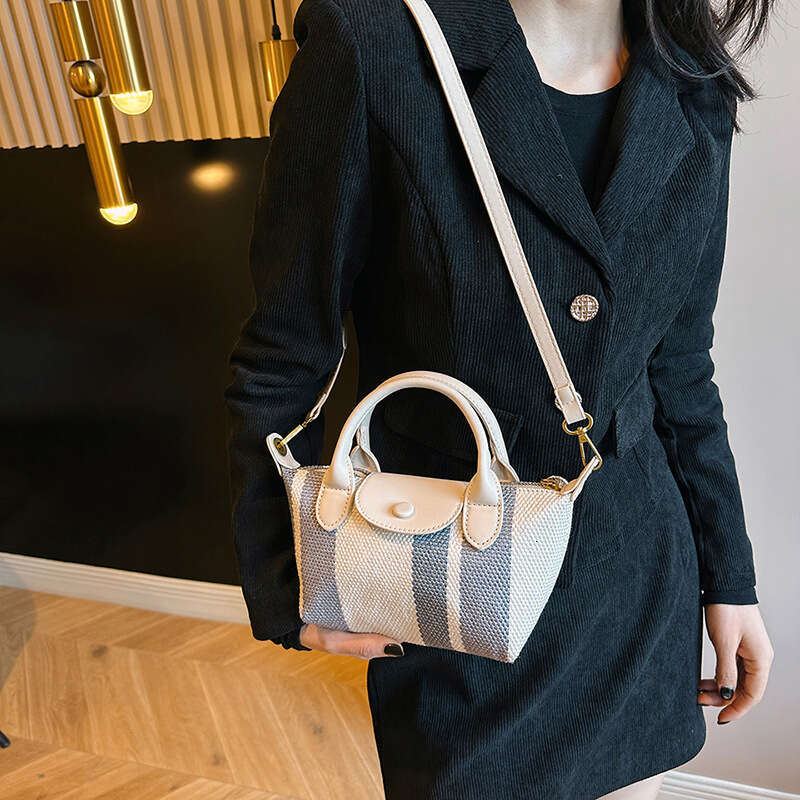 Women's New Korean Version Hand-Held Dumpg Trendy, High-End Texture Fabric Striped Shoulder Crossbody Bag Fashionable, Quality Classic