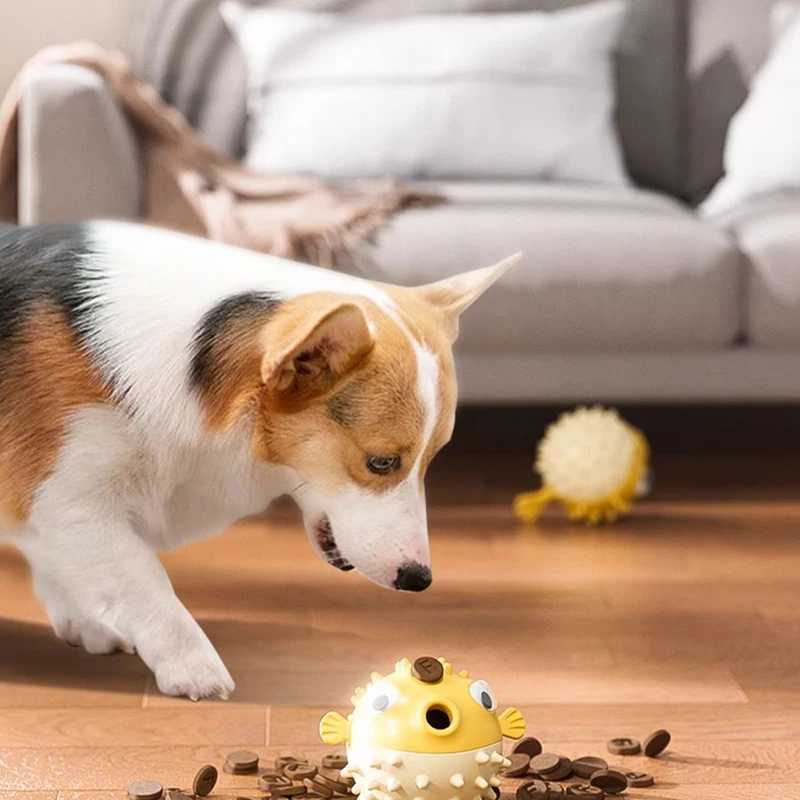Bouncing Fish Dog toy food leak ball boring relief artificial products bite resistant teeth frosted sound ball suitable for large and small dogs X2412