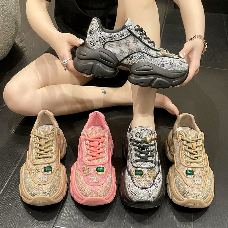 2025 new women's sports shoes luxury diamond casual shoes breathable designer casual thick soled sports shoes height increasing soft soled outdoo