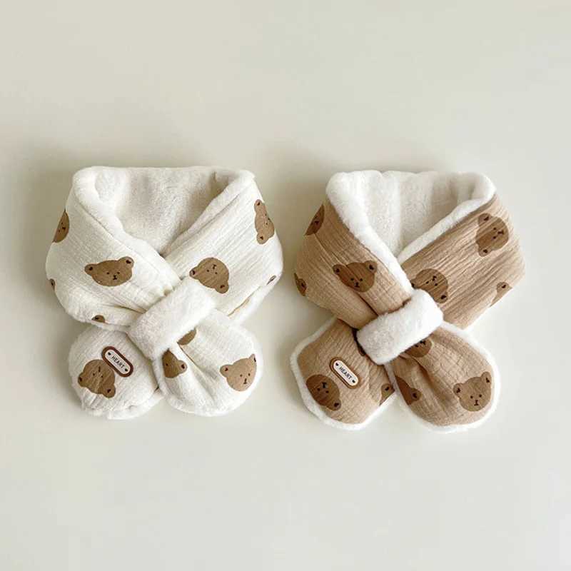 Scarves Wraps Cute Bear Baby Scarfs Winter Fleece Neck Warmer Cross Scarves for Girls Boys Toddler Kids Warm Accessories Korean 1-6 Years Old H241213