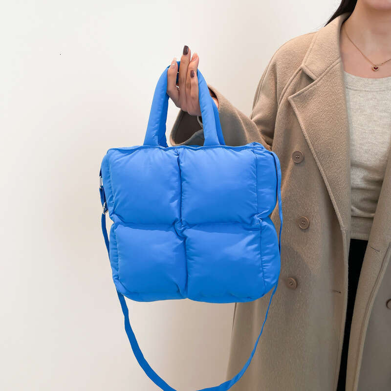 Fashionable Handheld Cotton Robe for Women 2025 Summer New Style Trendy Versatile Shoulder with High Quality and Simple Crossbody Bag