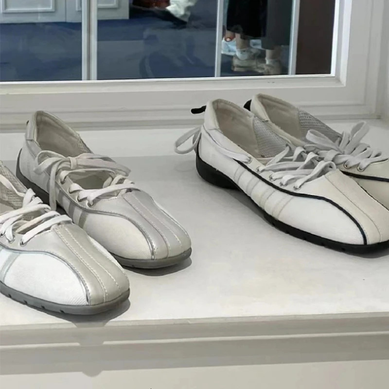 Womens Ballet Flats 2024 Autumn Winter Vintage Ballet German Training Shoes Walking Sports Mary Jane Ballet Shoes 241213