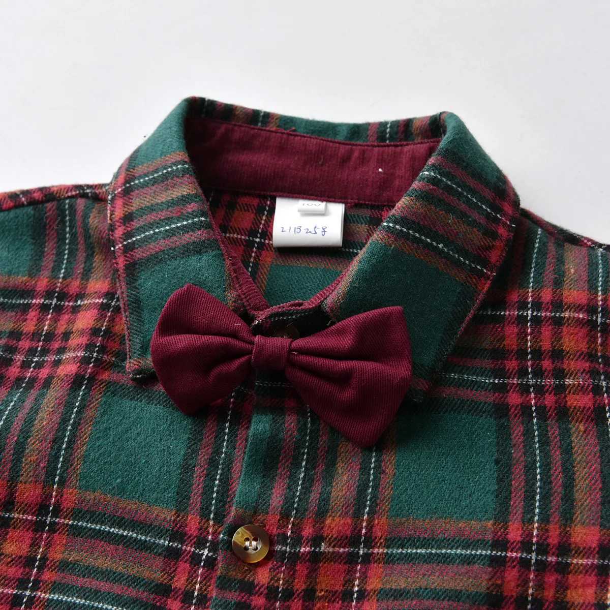 Boutique Boy Christmas Outfit Baby Boys Dress Suit Plaid Shirt Pants Bowtie Formal Set Kids Boys Clothes Winter Festival Costume W241213