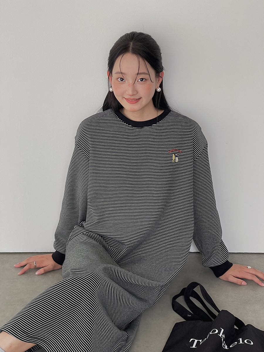 T761 Retro Striped Sweater Dress Women's Winter New Midi Dress