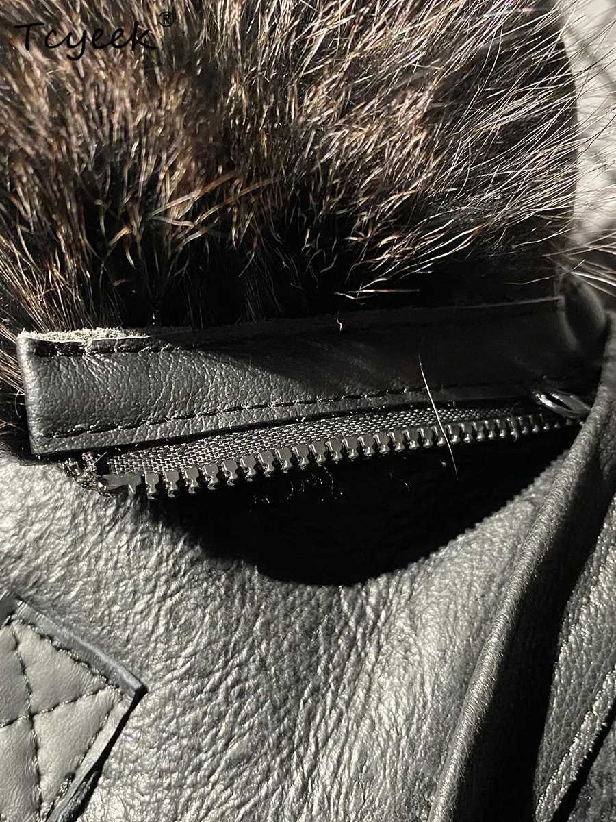 Tcyeek Real Sheepskin Fur Coat Mens Fashion Motorcycle Jacket Leather Jacket Winter Clothing Warm Mens Natural Fur Coat W241213