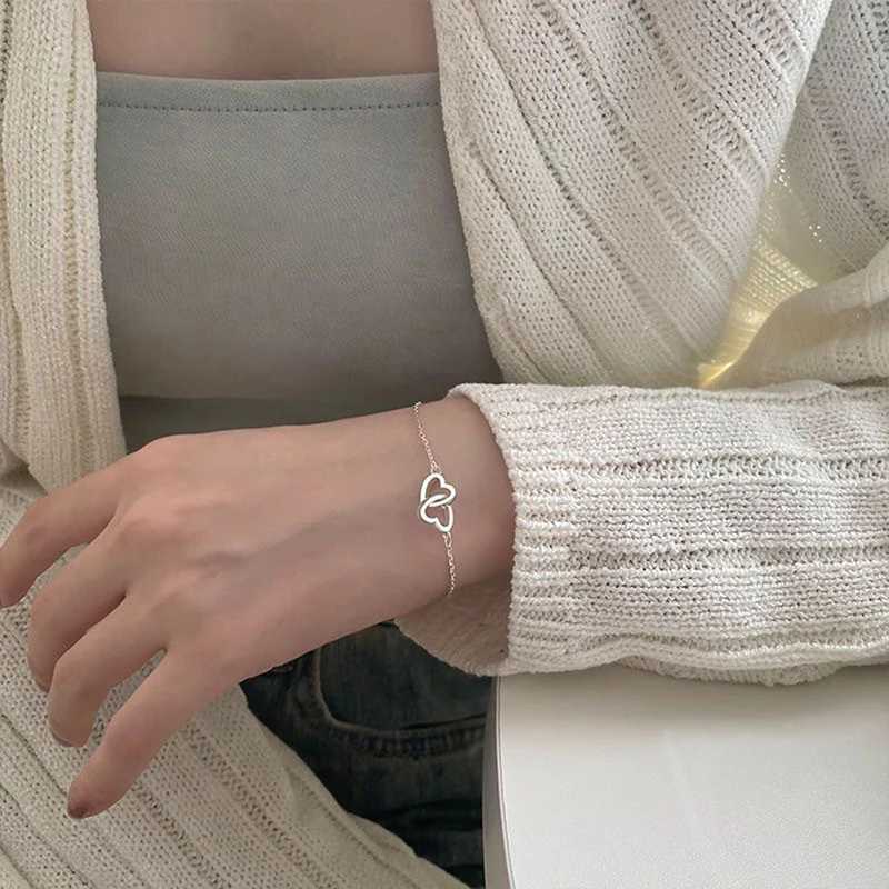 Simple Double Heart Pendant Bracelets For Women Couple Stainl Steel Sliver Chain Wedding Party Jewelry Valentines Day GiftXJ250109