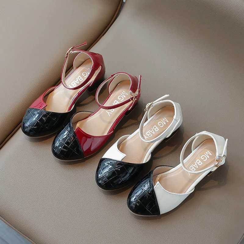 Sandals Children Summer Sandals New Hoof Heels Sandals for Kids Girl Contrasting Color High Heeled Plaid Wedding Party Shoes Kids H06075 H241213