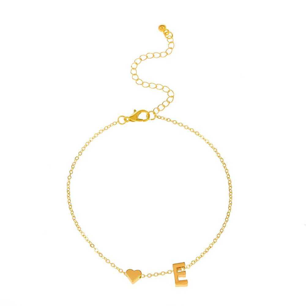 Fashion 26 English Letter Bracelet Womens Heart Metal Jewelry Holiday GiftsXJ241214