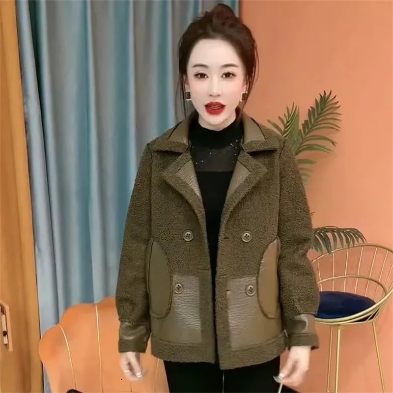 Womens fur one-piece coat winter womens integrated fur and leather jacket womens plus size 5XL bow side coat 241210