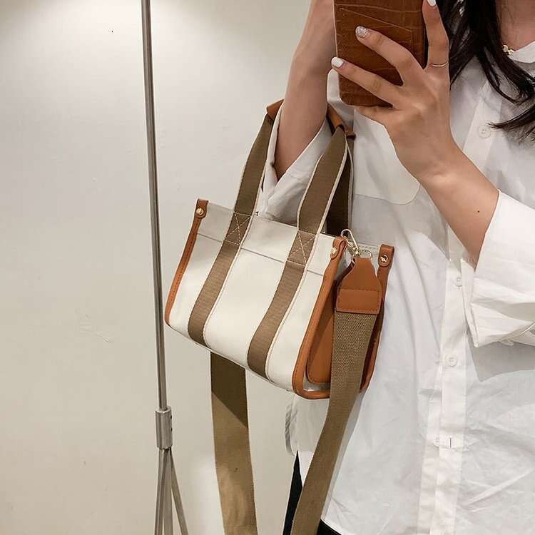 Minimalist Canvas Tote Bag, Women's New Korean Style Trendy Handbag, Contrasting Color Commuting Shoulder Crossbody Bag