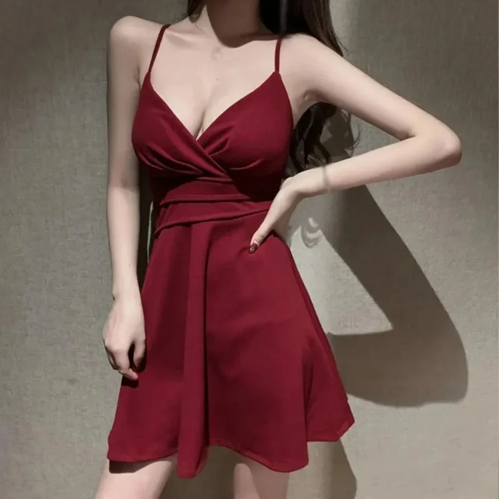 Nightclub girl sexy dress Vneck Flare Skirts wine red ultrathin body mini summer clothing 241212