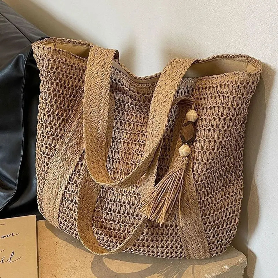Straw Woven Shoulder Bags for Women Summer Beach Handbag with Tassel Female Fashion in Khaki Beige 241203