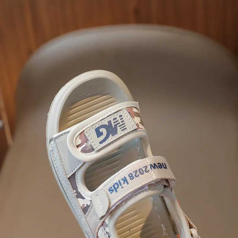 Sandals 2024 Little Boy Shoes Sandals Causal Camouflage Boys Beach Shoes Summer Black Beige Letter Printing Kids Children Sandals H04191 H241213
