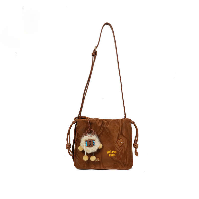 2024 New Autumn/Winter Toast Women's Shoulder Crossbody Simple and Versatile Style Trendy Casual Bag