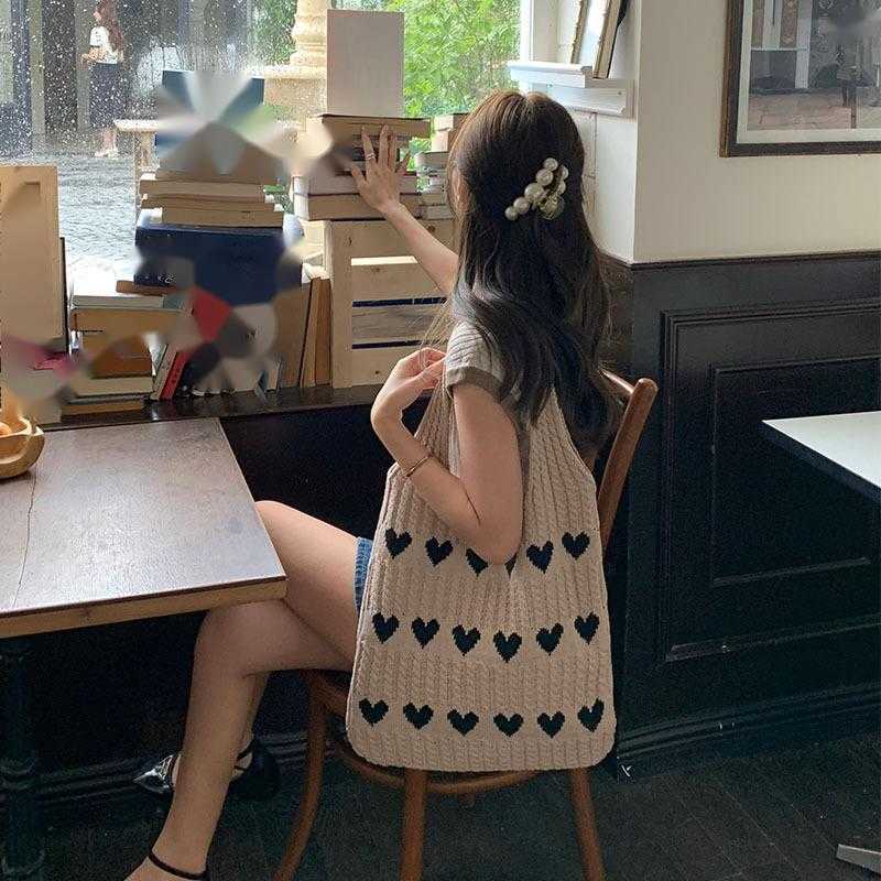 New Knitted Bag Woven Bag Love Womens Bag Premium and Exquisite Woolen Handheld Shoulder Bag Shopping Bag