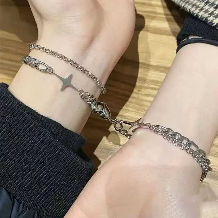 rs Magnetic Buckle Bracelet Creative Valentines Day Magnet Attractive bracelet Couple bracelet Cuban braceletsXJ241214