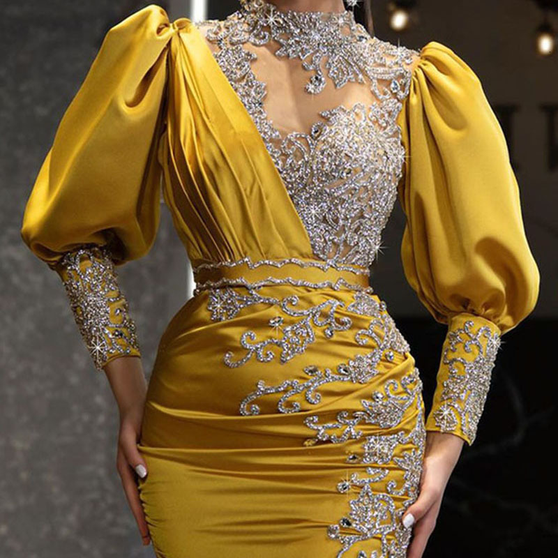 Spring New Sprinkled Gold Womens Wedding Dress Satin Large Display Long Dress Tailed Banquet Evening Dress