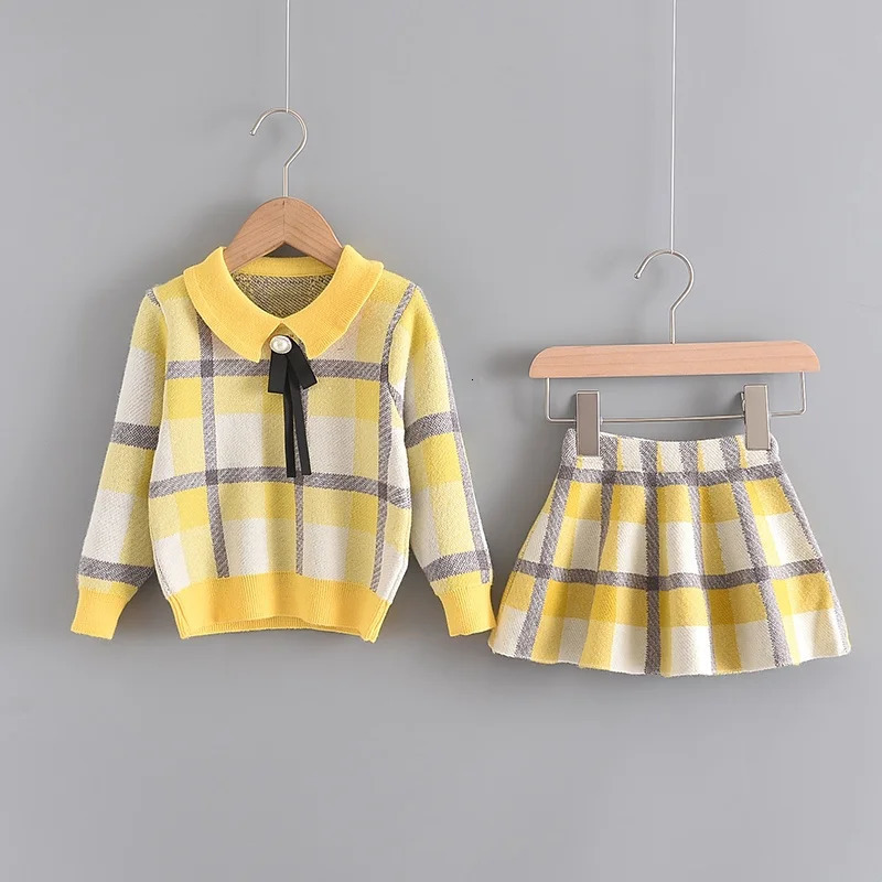 Bear Leader Winter Princess Outfits Girls Plaid Cute Clothing Sets Fashion Kids Baby Knitted Sweaters with Bow Ruffles Skirt 241213