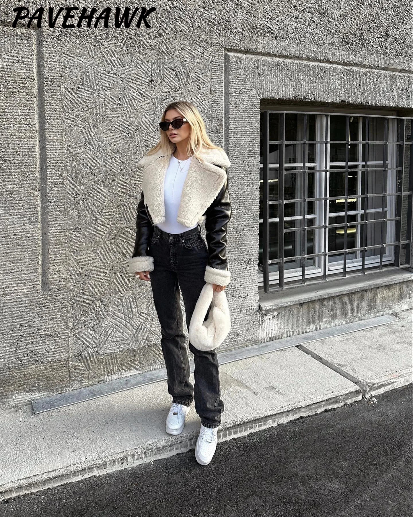 Womens cut PU leather jacket autumn and winter wool front zipper bomber tweed jacket solid long sleeved womens warm fur coat 241210