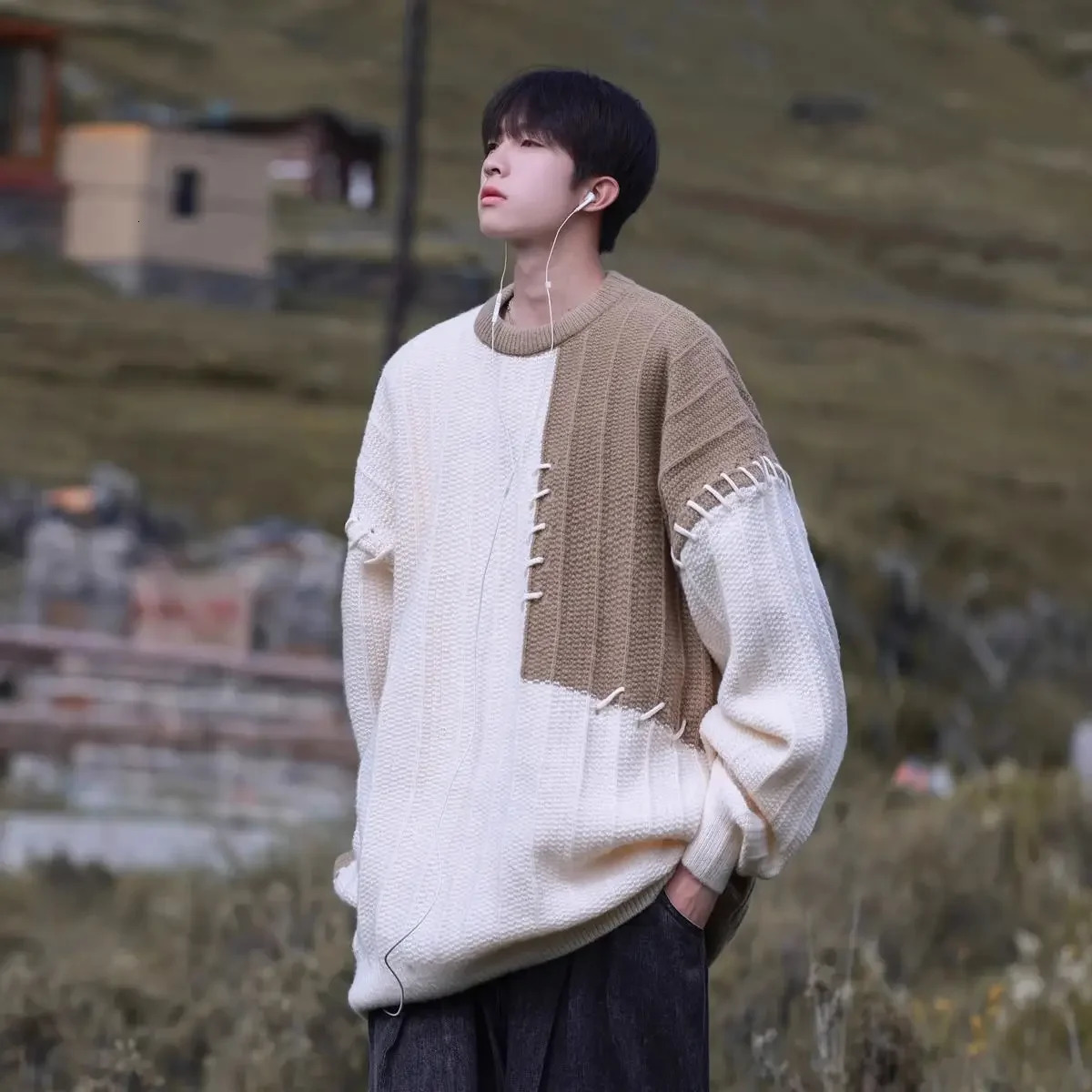 Pullovers Male Contrasting Colors Round Collar Oversize Mens Knit Sweater Crewneck Thick Knitwear Splicing Streetwear Harajuku 241213