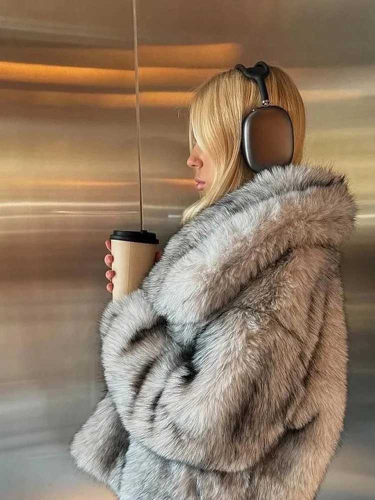 Luxury solid large collar fluffy faux fur coat for womens fashion long Slve oversized plush warm coat 2024 winter womens T-shirt X241214