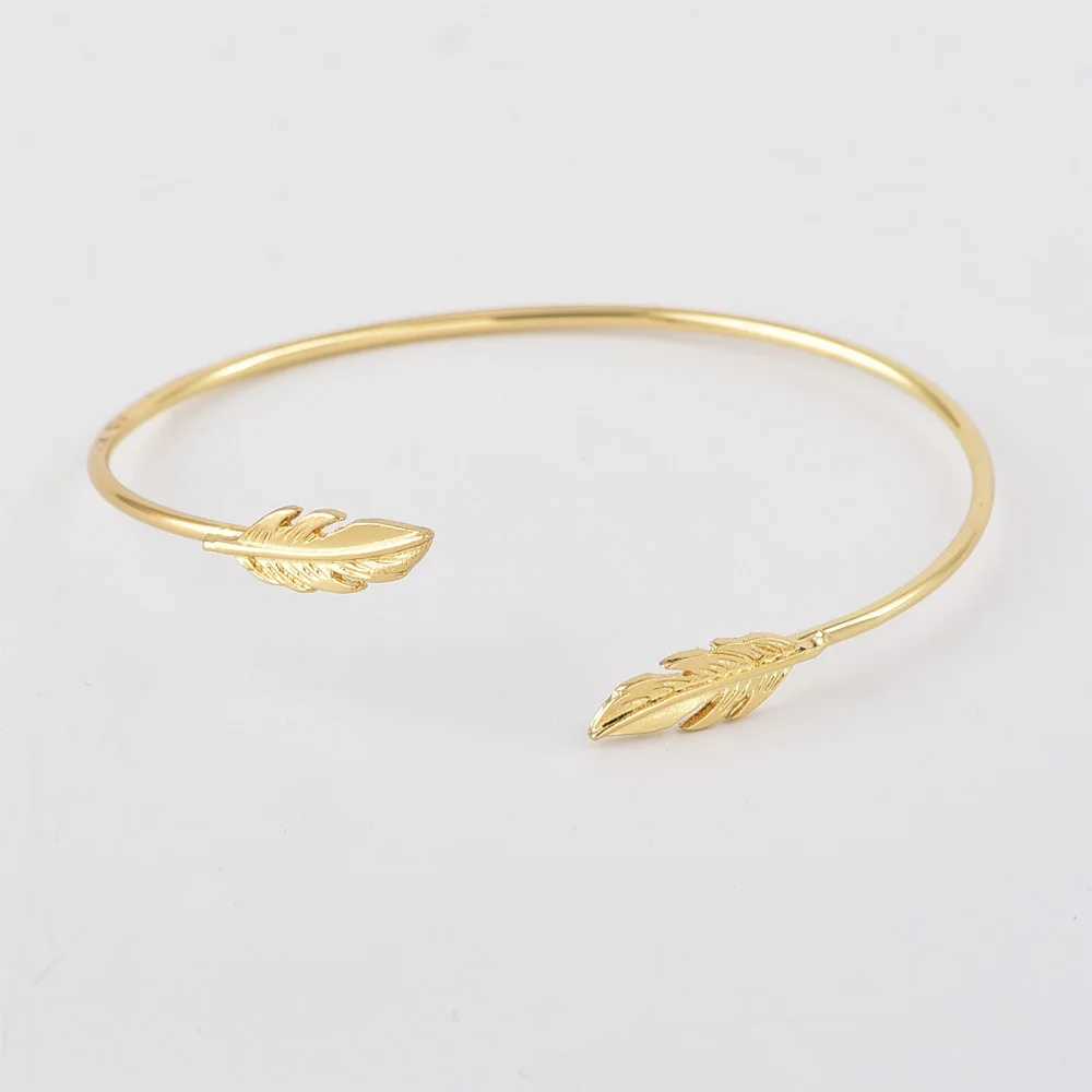 Punk Charm Bracelet Fashion New Temperament Popular Jewelry Crystal Womens 4-piece Set Bracelet WholesaleXJ241214