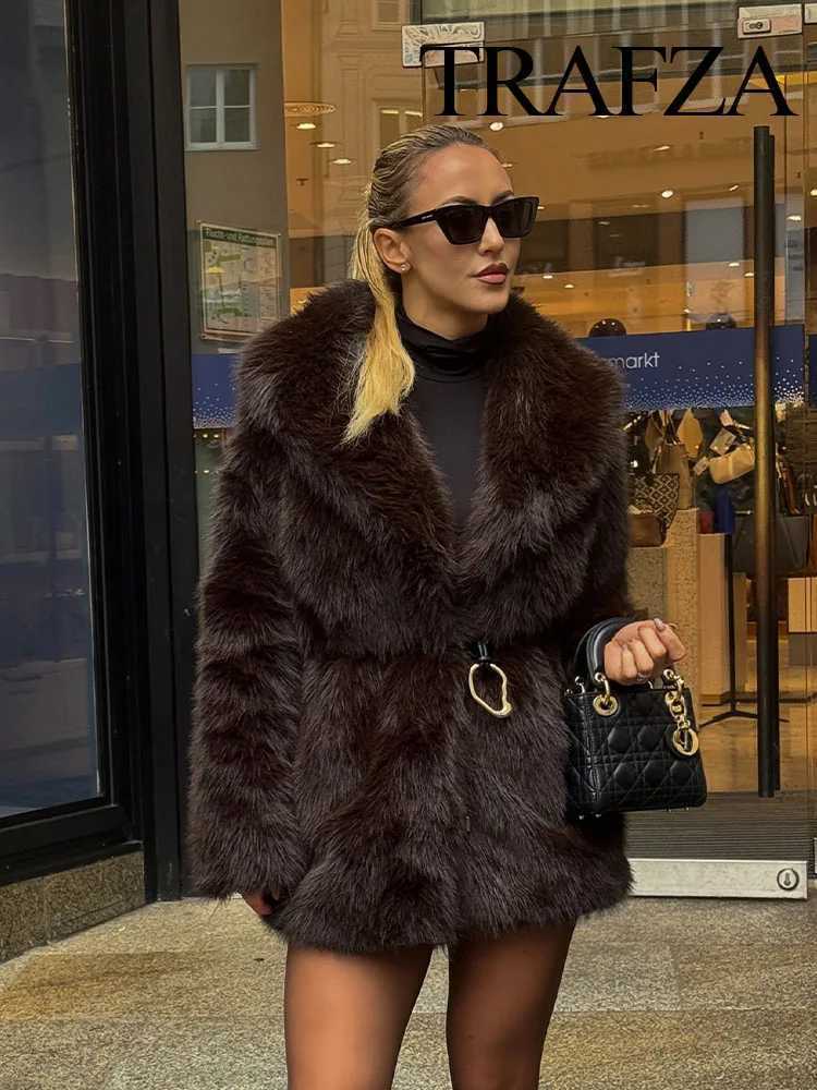 Womens Winter Fashion Coat Solid Down Collar Long Slves Belt Decoration Womens Retro Thick Warm Coat X241214