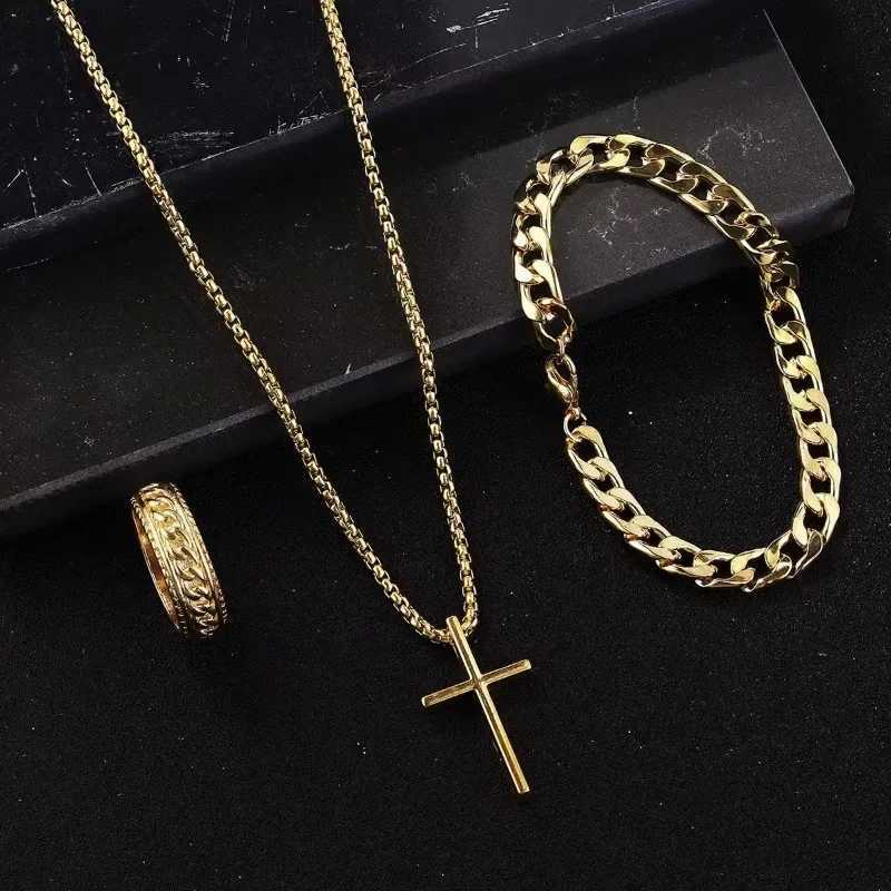 Punk Cross Pendant Necklace Bracelet Chain Ring Mens Set Simple Personality Hip Hop Party Three Piece Jewelry AccoriesXJ241214