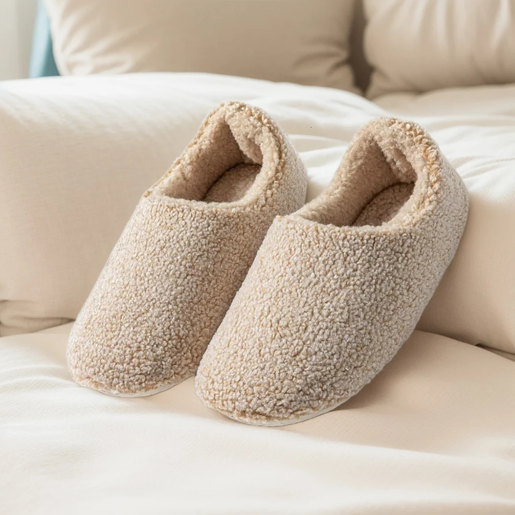 Womens Plush Slippers Closed Back Indoor Slippers Curly Fleece Slip On Loafer Slippers Comfortable Non-Slip for Autumn Winter 241213