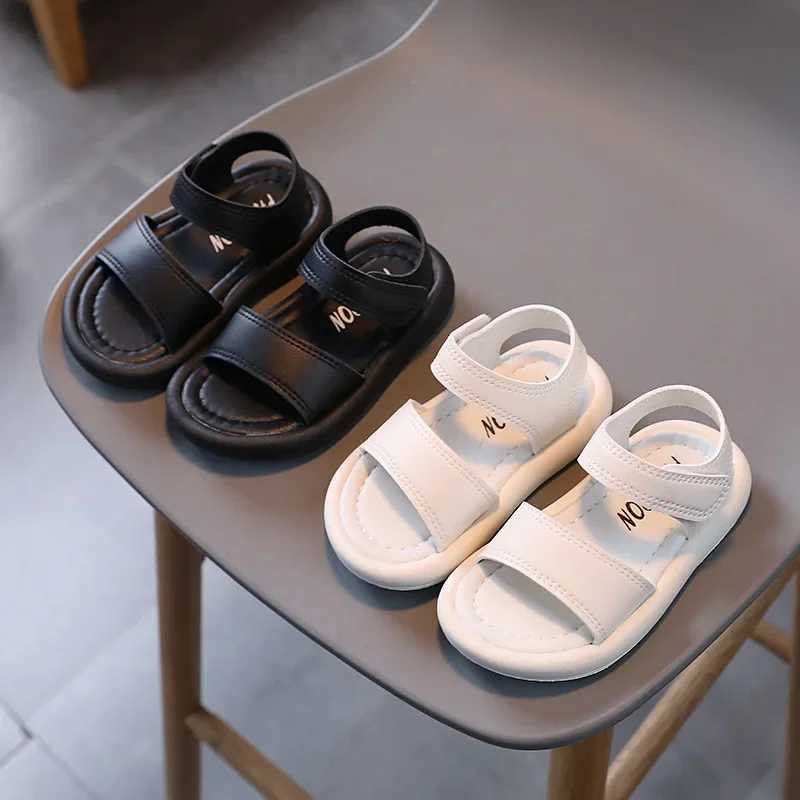 Sandals Comfortable Kids Sandals for Boys Girls Children Beige Beach Shoes Toddler Stylish Black Fully Flat Baby Sandals 2-7 Years G12272 H250212