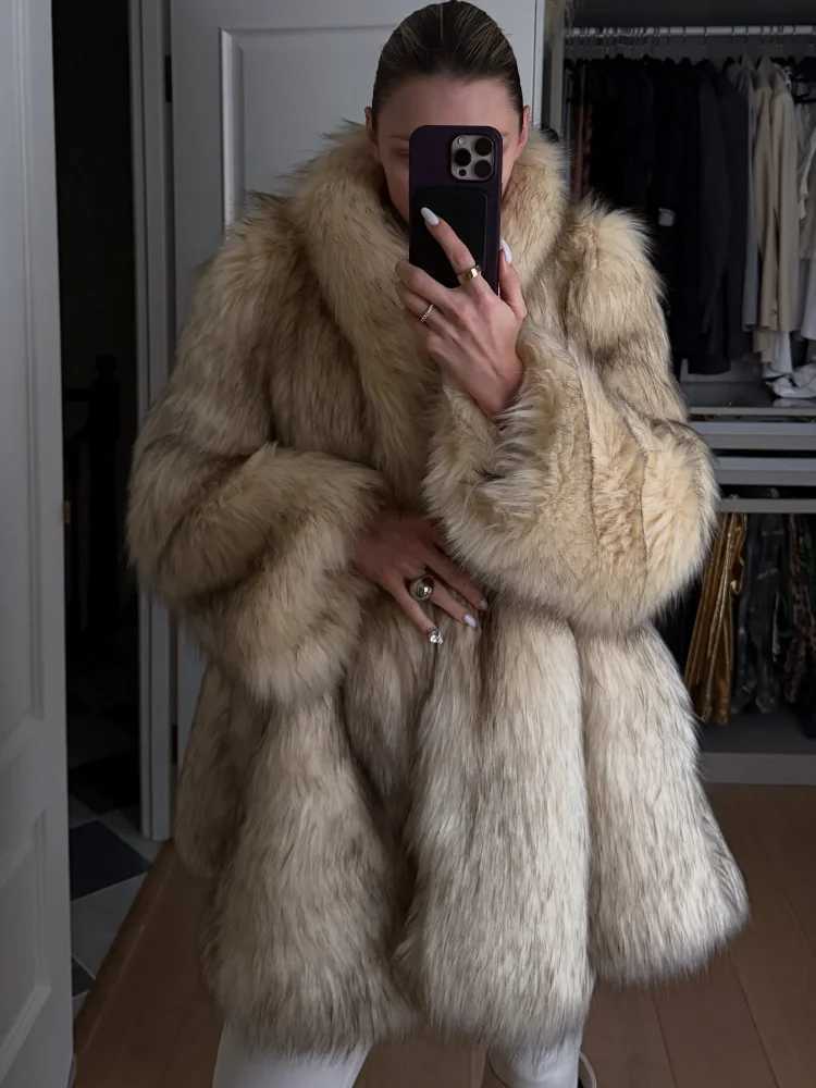 Fashion gradient lapel cut faux fur coat for womens fashion long Slve short thick jacket winter new style womens premium coat X241214