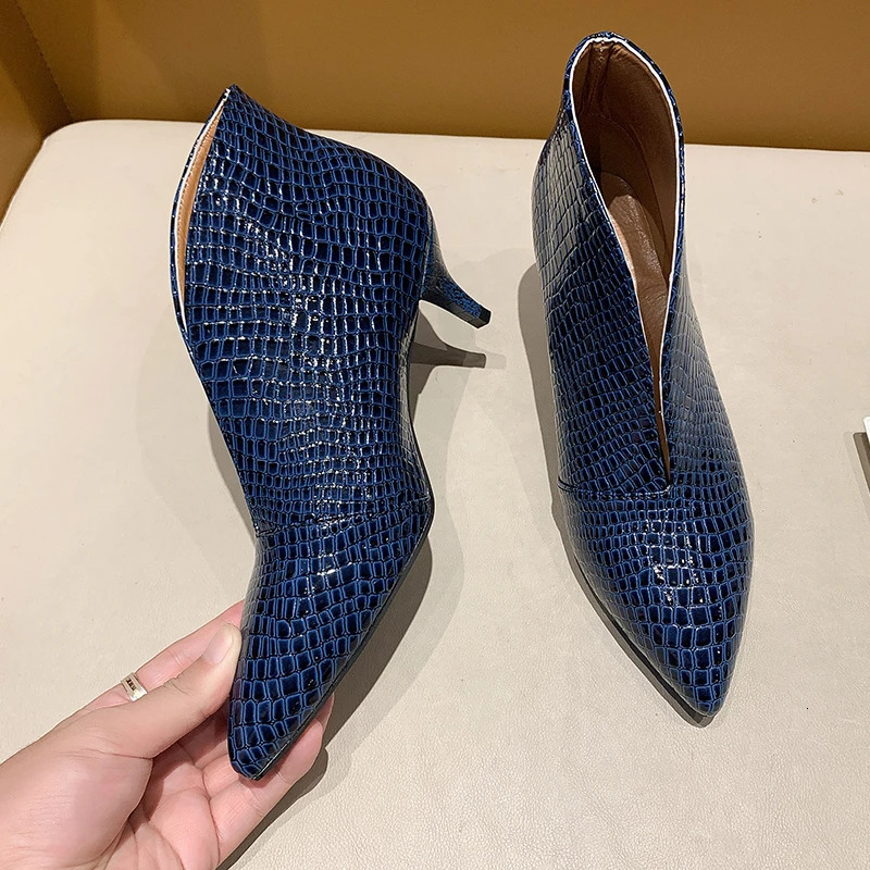 Spring/Summer Fashion Pointed Toe Thick High Heels Womens Comfortable High Temperature High Heels 241213