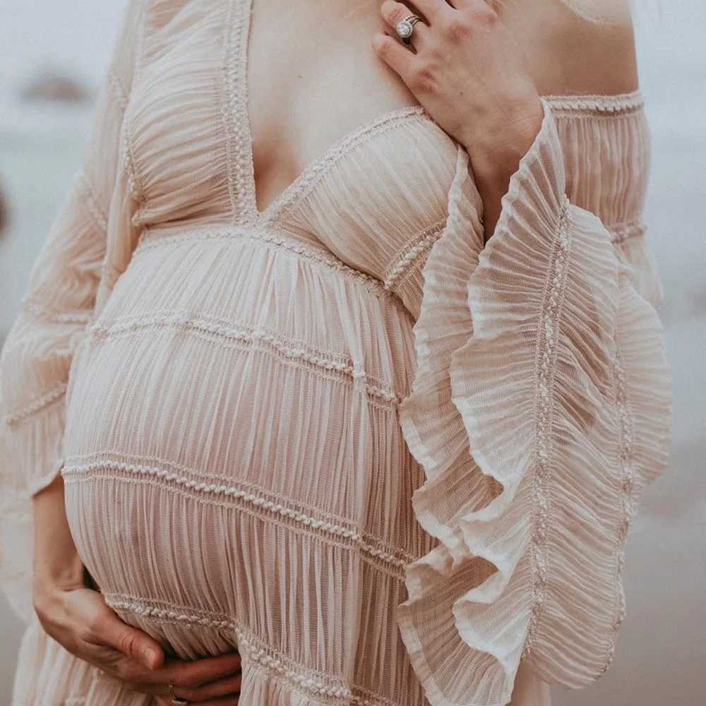 Boho Materni Dresses For Photo Shoot Sexy V-neck Pleated Chiffon Long Sleeve Ruffle Pregnancy Dress Womens Photography GownsXJ241213