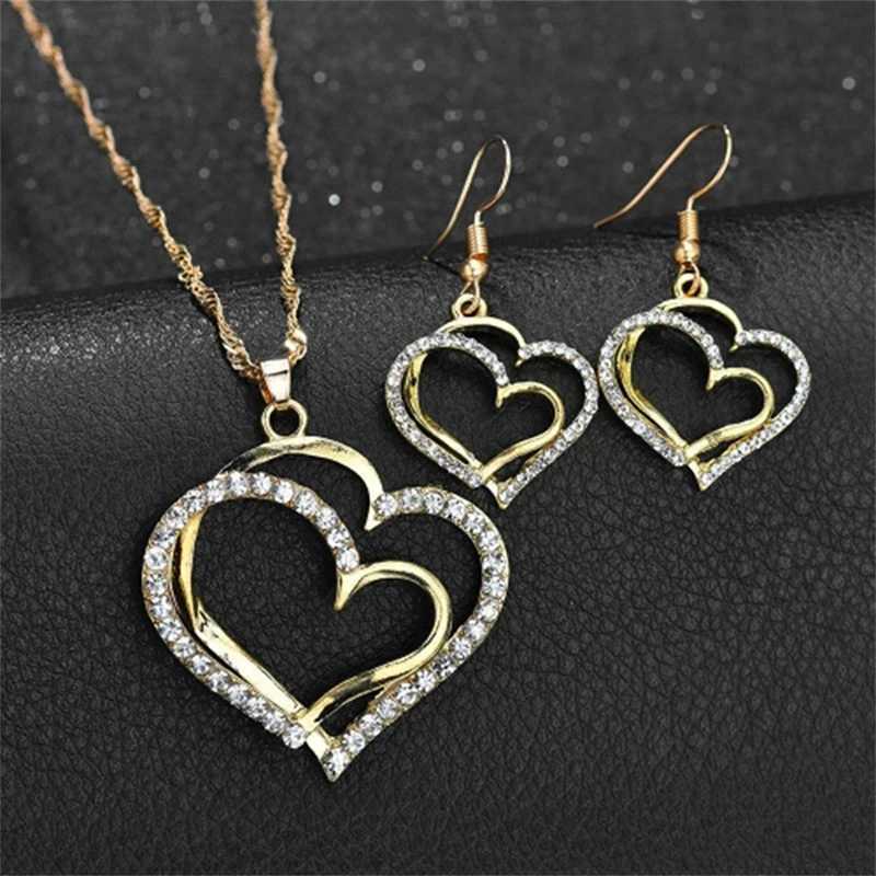 3 Pcs Set Heart Shed Jewelry Set Of Earrings Pendant Necklace For Women Exquisite Fashion Rhinestone Double Heart Jewelry SetXJ241214