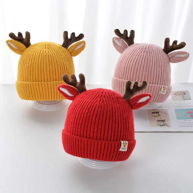 Cute reindeer antlers baby hat thick and soft cotton knitted boy and girl hats newborn deer ears Christmas hats W241213