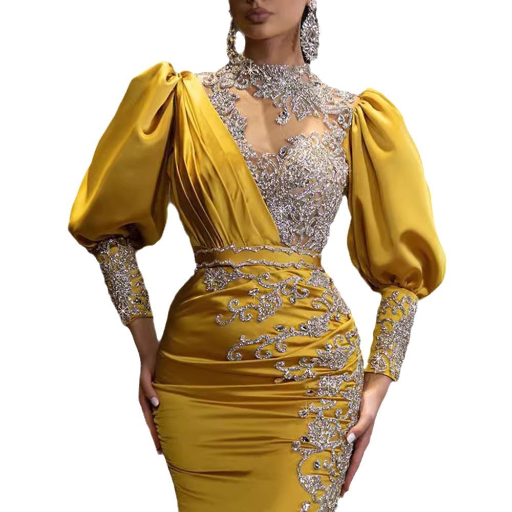 Spring New Sprinkled Gold Womens Wedding Dress Satin Large Display Long Dress Tailed Banquet Evening Dress